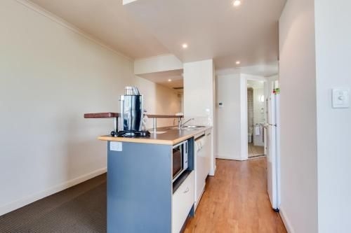 อพาร์ทเมนท์สเซ็นทรัลคอสโม (Central Cosmo Apartments)3