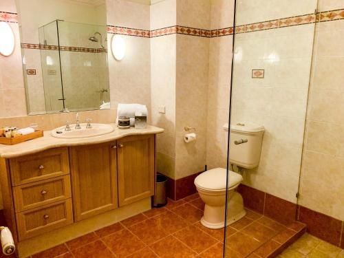 โรงแรม รอยัล อัลเบิร์ต อพาร์ทเมนท์ (Royal Albert Apartments Hotel)4