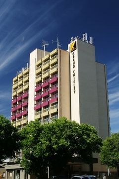 GRAND CHIFLEY0