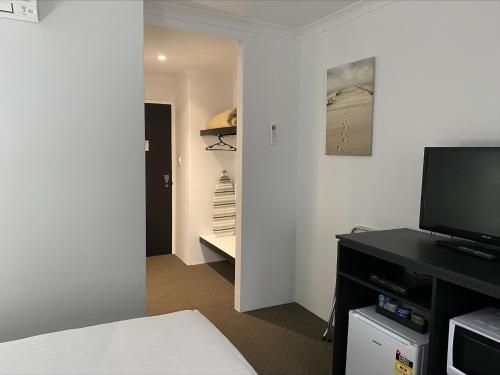 จูนดาลัป ซิตี้ โฮเทล (Joondalup City Hotel)2