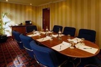 Comfort Hotel Harrow1
