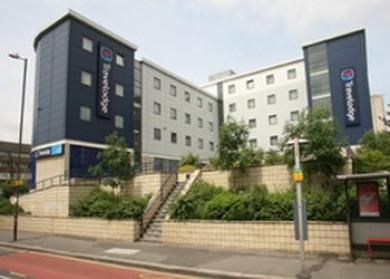 Travelodge London Kew Bridge2