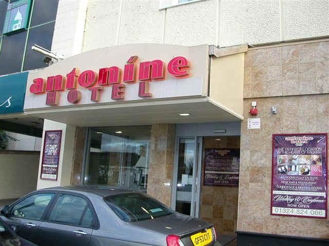 Antonine Hotel2