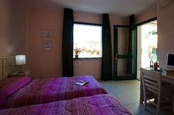 Ariadimari Hotel1
