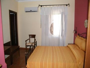 SALOTTO DI ATHENA1