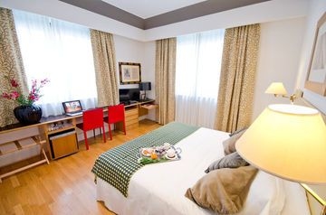 Hotel Plaza Opera4