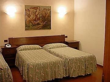 Delle Tele3