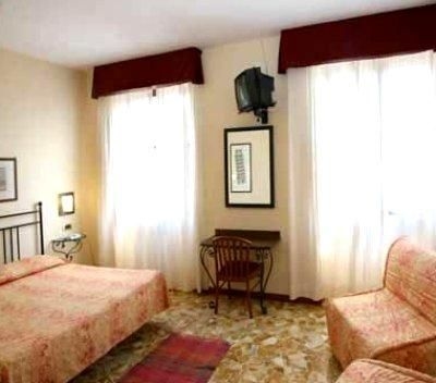 Hotel Ariston2