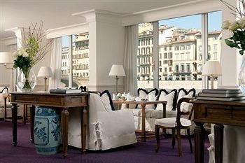 Hotel Lungarno-Lungarno Collection3