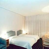 Summit Hotel1
