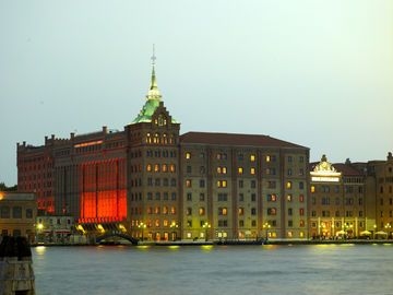 Hilton Molino Stucky1