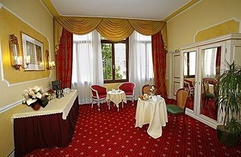 Ca'Lucatello TownHouse3