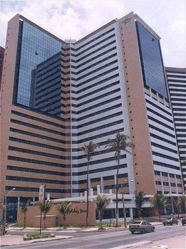 HOLIDAY INN1