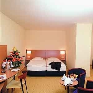 Best Western Atrium Hotel1