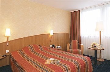 WOEHRDERSEE MERCURE1