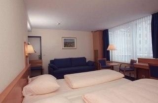 City Hotel1