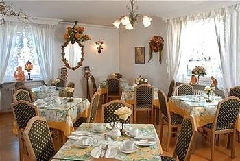 Hotel Monaco1