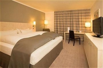 PARK INN1