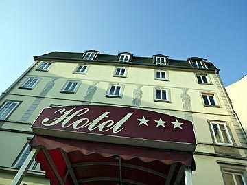 Hotel Villa D'Est0