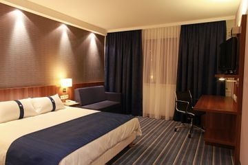 HOLIDAY INN EXPRESS SUD2