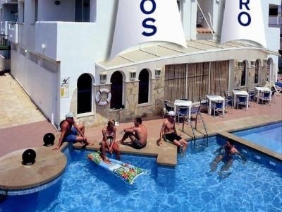 Apartamentos Atzaro1