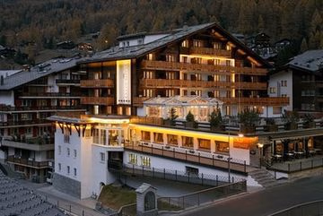 Hotel Couronne Superior0