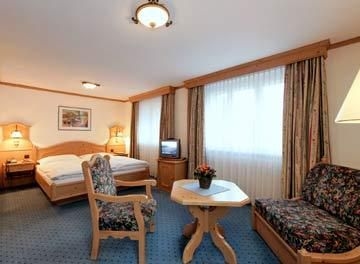 Hotel Couronne Superior1