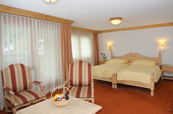 Hotel Schweizerhof4