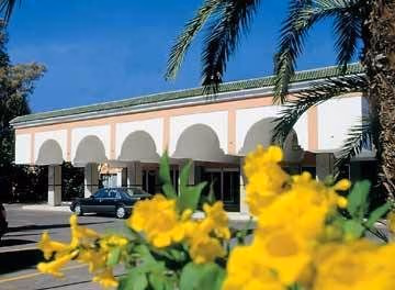 ROYAL MIRAGE0