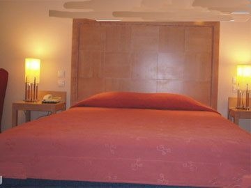 Parnon Hotel2