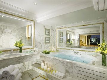 Royal Olympic Hotel3