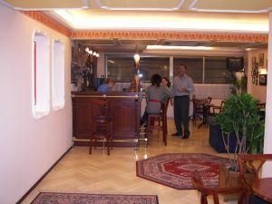 Nicola Hotel3