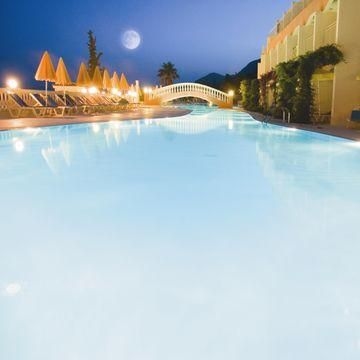 Sunrise Aparthotel1