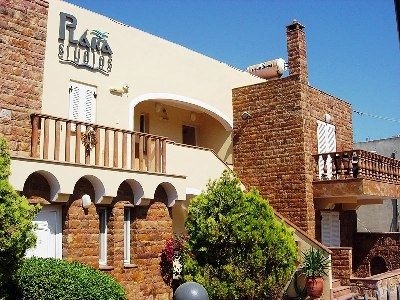Plaka Studios0