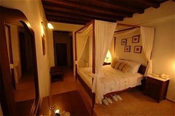 Paradision Hotel2