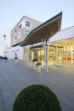 BLUMENHOTEL1