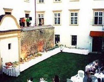 SCHLOSS2
