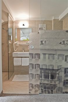 Basic Hotel Innsbruck1