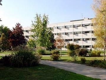 YOUTHOTEL0