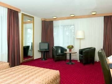 BEST WESTERN HET LOO4
