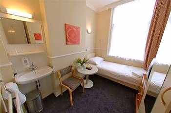 Hotel Crystal4