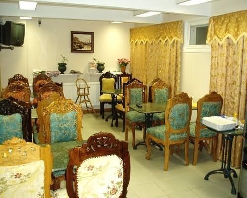 Mango Hotel2