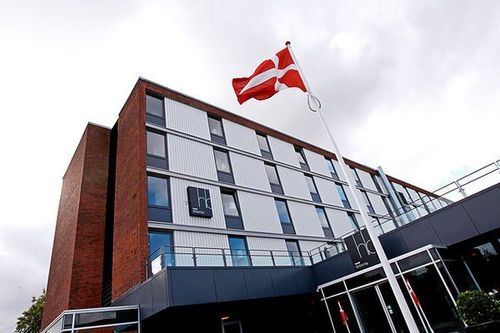 โรงแรมบริตันเนีย (Hotel Britannia)0