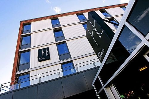 โรงแรมบริตันเนีย (Hotel Britannia)3