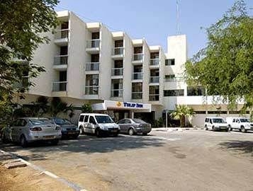Tulip Inn2