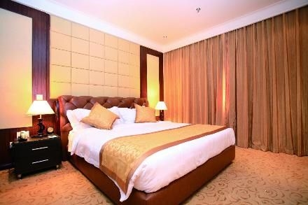 Eagle Canyon Hotel3
