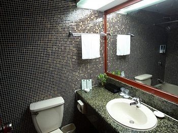 Qi Ya Business Hotel1