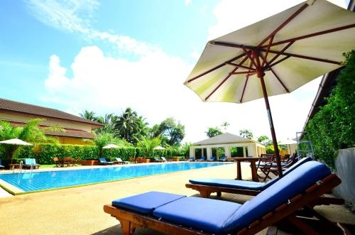 ทินิดี โฮเทล แอท ระนอง (Tinidee Hotel @ Ranong)0
