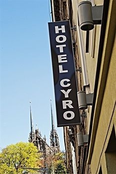 Hotel Cyro1