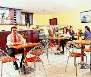 HOTEL ISMIRA4